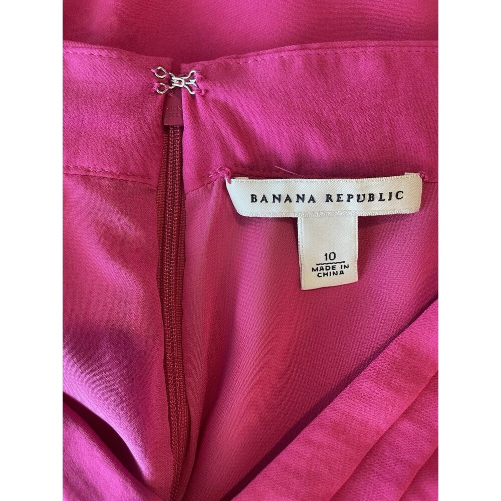🎀 Banana Republic Barbie Pink Sleeveless V-Neck Blouse – Size 10 - Picture 5 of 7